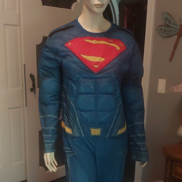 Spirit Superman Muscle Chest Costume - Red and Blue - Picture 3 of 9